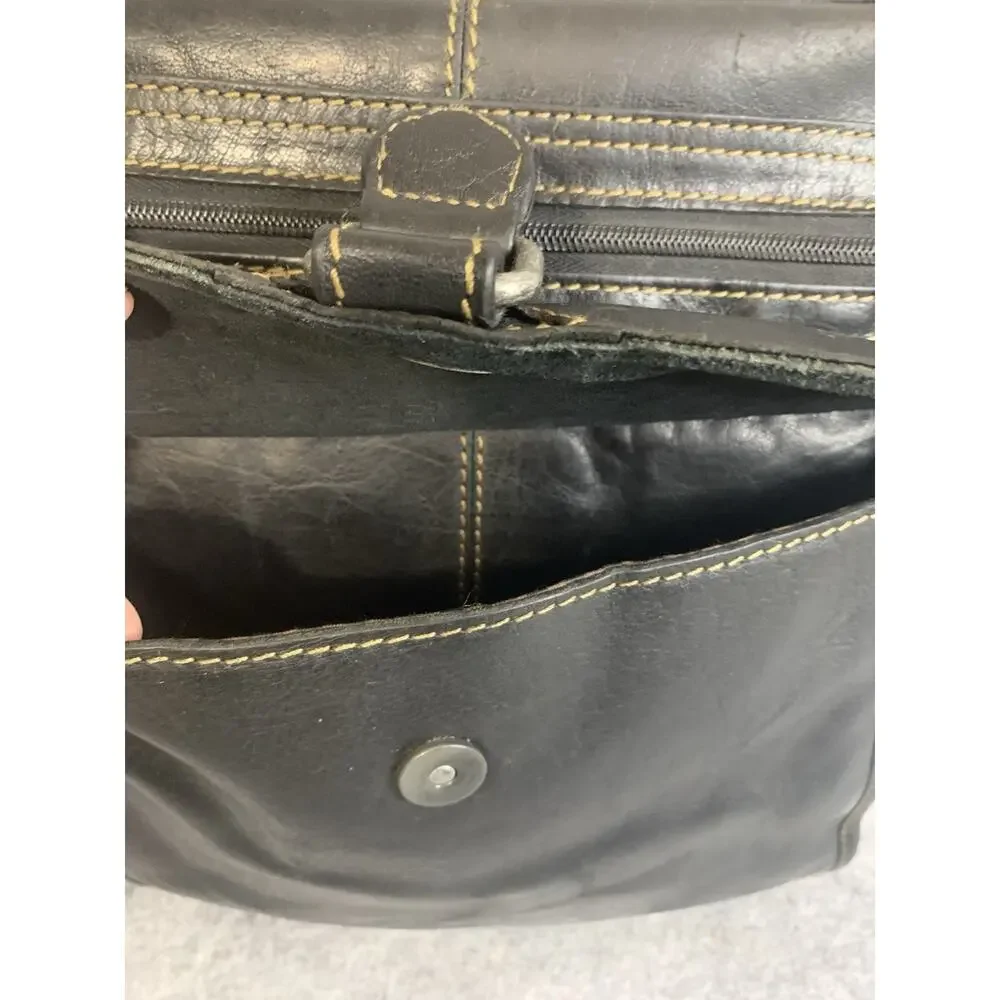 Jack Georges Voyager Crossbody Bag Black Leather Flap Zip Pockets Mens 7205
